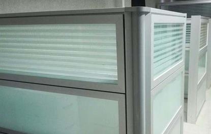 پارتیشن شیشه ای مات